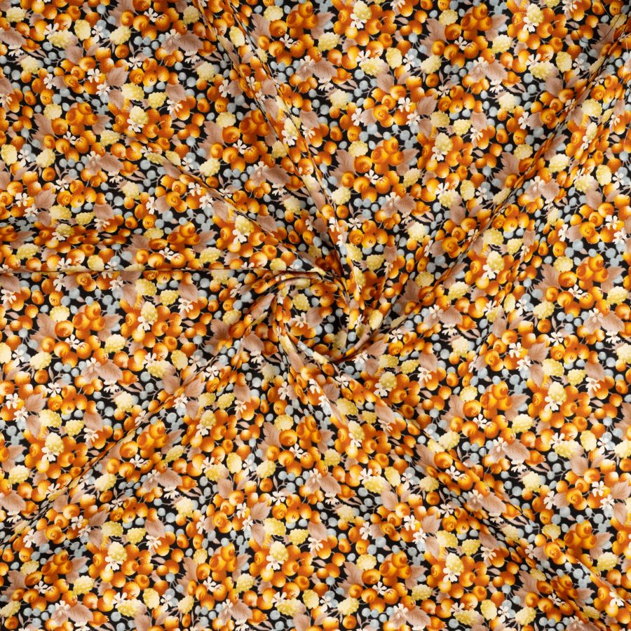 ΥΦΑΣΜΑ 100% ΒΑΜΒΑΚΕΡΟ ΜΕ ΛΕΙΑ ΠΕΝΙΕ ΥΦΗ ΚΑΙ ΕΝΤΟΝΟ PRINT ΜΑΥΡΗ ΒΑΣΗ ΜΕ ΠΟΡΤΟΚΑΛΙ ΡΟΔΙΑ