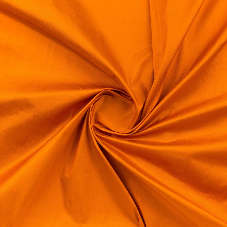 ΥΦΑΣΜΑ ΣΟΥΑ ΣΟΒΑΖ 100% ΜΕΤΑΞΩΤΟ - ΠΟΡΤΟΚΑΛΙ ΣΚΟΥΡΟ - Ρετάλια 0.50μ. + 0.60μ. + 0.80μ. + 1.10μ. + 2.50μ. + 3.50μ.