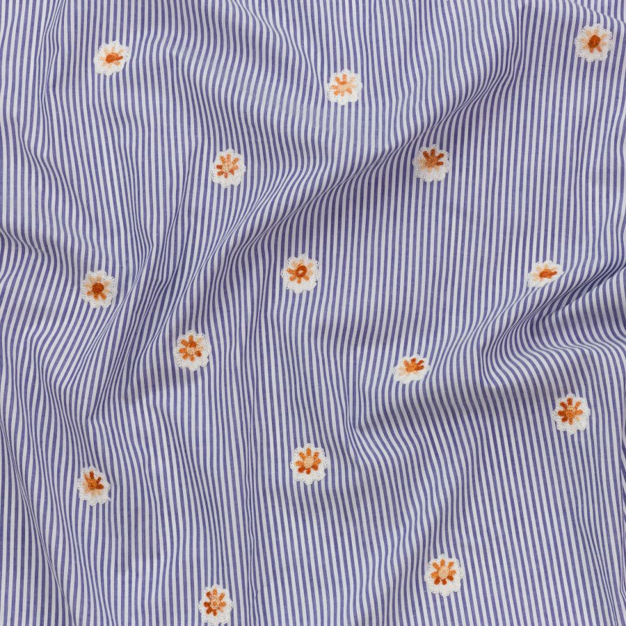 ΥΦΑΣΜΑ 100% ΒΑΜΒΑΚΕΡΟ ΜΕ ΚΕΝΤΗΜΑ ΦΛΟΡΑΛ ΡΙΓΕ - ΑΣΠΡΟ ΜΠΛΕ. - Ρετάλι 2.10μ.