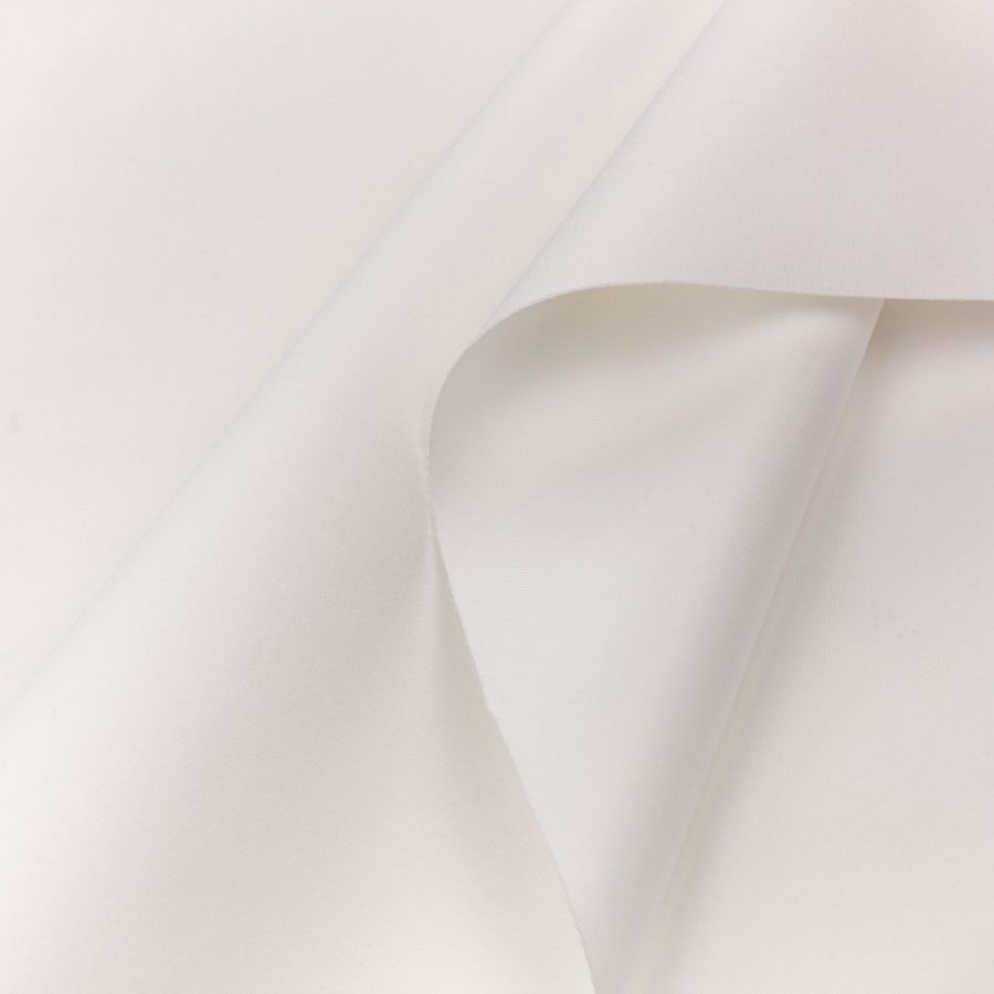 ΥΦΑΣΜΑ 100% ΠΟΛΥΕΣΤΕΡΙΚΟ ΑΔΙΑΒΡΟΧΟ (300gr/m²)