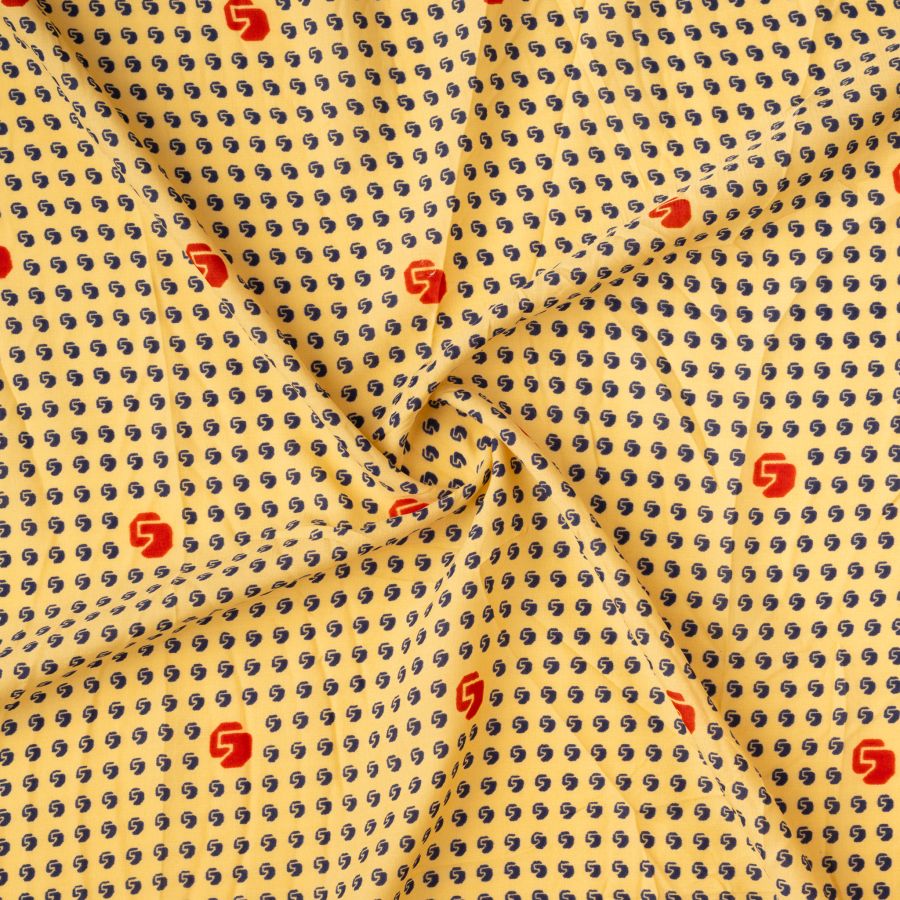 ΥΦΑΣΜΑ VINTAGE ΑΠΟ 100% ΜΕΤΑΞΙ ΜΕ ΥΦΗ ΒΙΣΚΟΖ - ΦΑΡΔΟΣ 0,90 - ΓΕΩΜΕΤΡΙΚΟ ΣΧΕΔΙΟ ΣΕ ΚΙΤΡΙΝΗ ΒΑΣΗ - Ρετάλι 0.85μ.