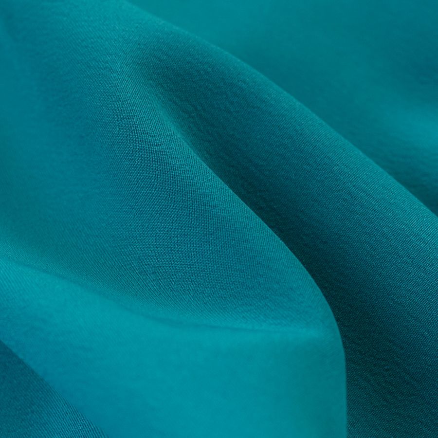 ΥΦΑΣΜΑ ΚΡΕΠ ΣΑΤΕΝ ΡΑΣΜΙΡ - ΜΠΛΕ ΠΕΤΡΟΛ- Ρετάλι 1.80μ.