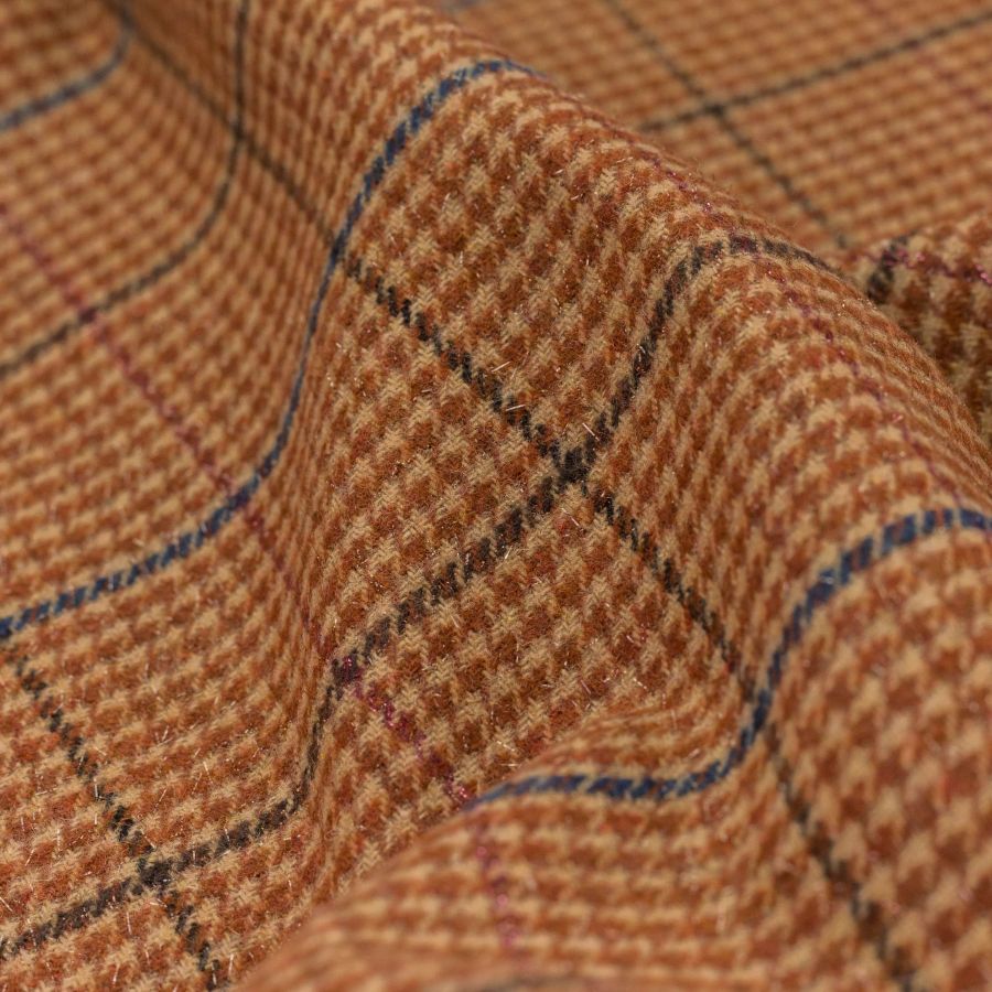 ΥΦΑΣΜΑ ΜΑΛΛΙΝΟ ΚΑΡΟ PIED DE POULE ΜΕ ΛΑΜΕ ΚΛΩΣΤΗ – ΚΑΦΕ ΤΑΜΠΑ