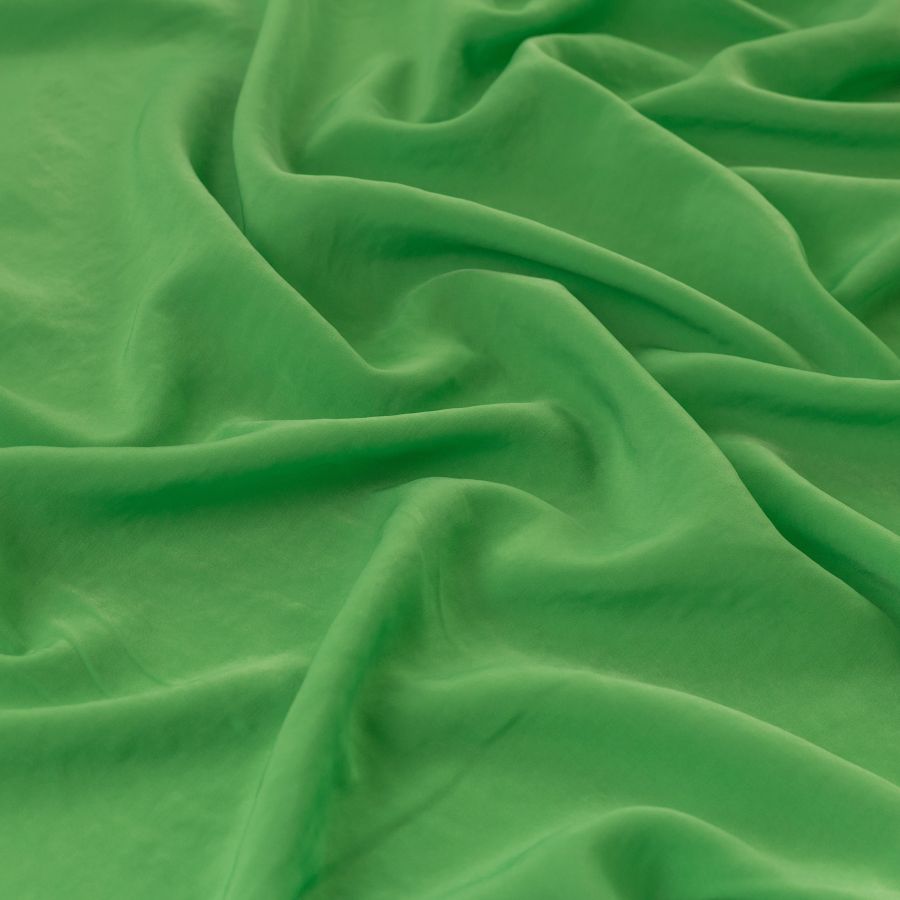 ΥΦΑΣΜΑ SILKY CUPRO – ΜΑΛΑΚΟ, ΑΕΡΙΝΟ, ΒΕΡΑΜΑΝ ΦΥΣΤΙΚΙ