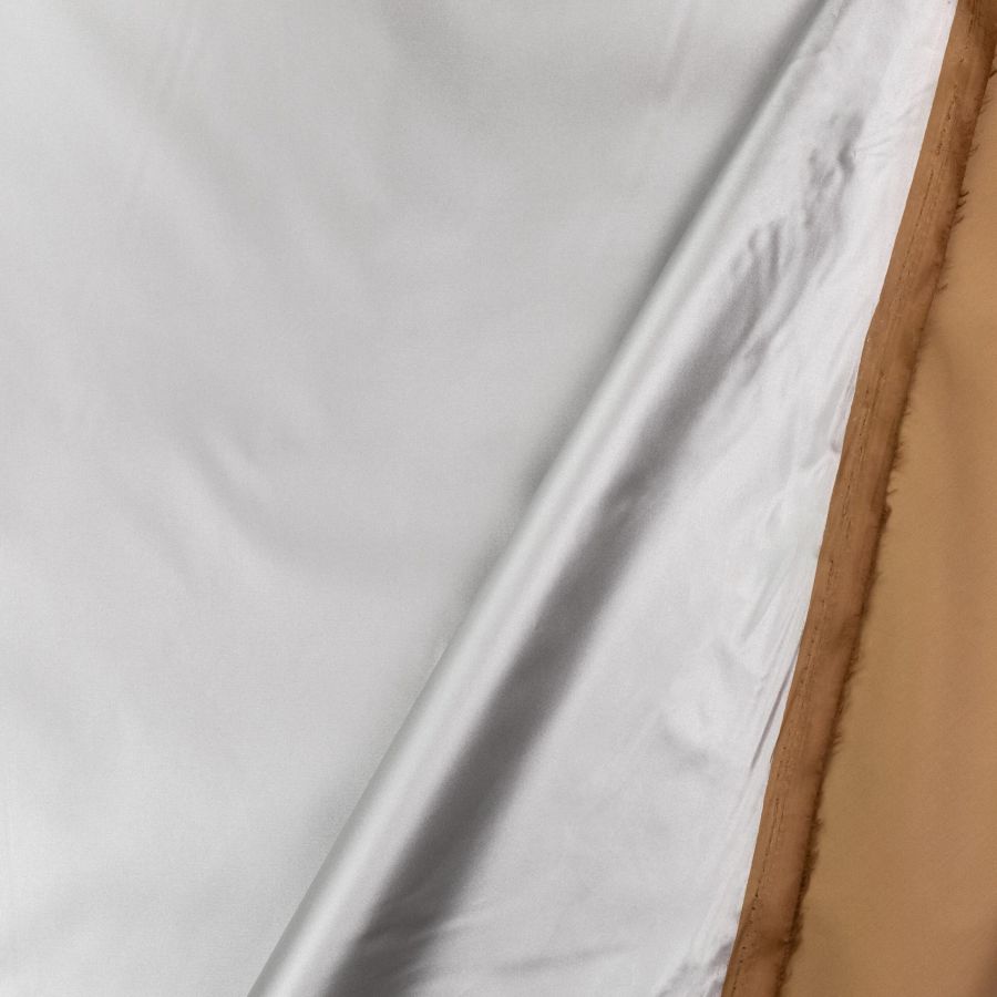 ΥΦΑΣΜΑ ΑΔΙΑΒΡΟΧΟ ΑΛΟΥΜΙΝΟΠΑΝΟ ΗΛΙΟΠΡΟΣΤΑΣΙΑΣ (ΜΕ ΑΝΤΑΝΑΚΛΑΣΤΙΚΗ ΕΠΙΣΤΡΩΣΗ) ΕΛΑΦΡΥ